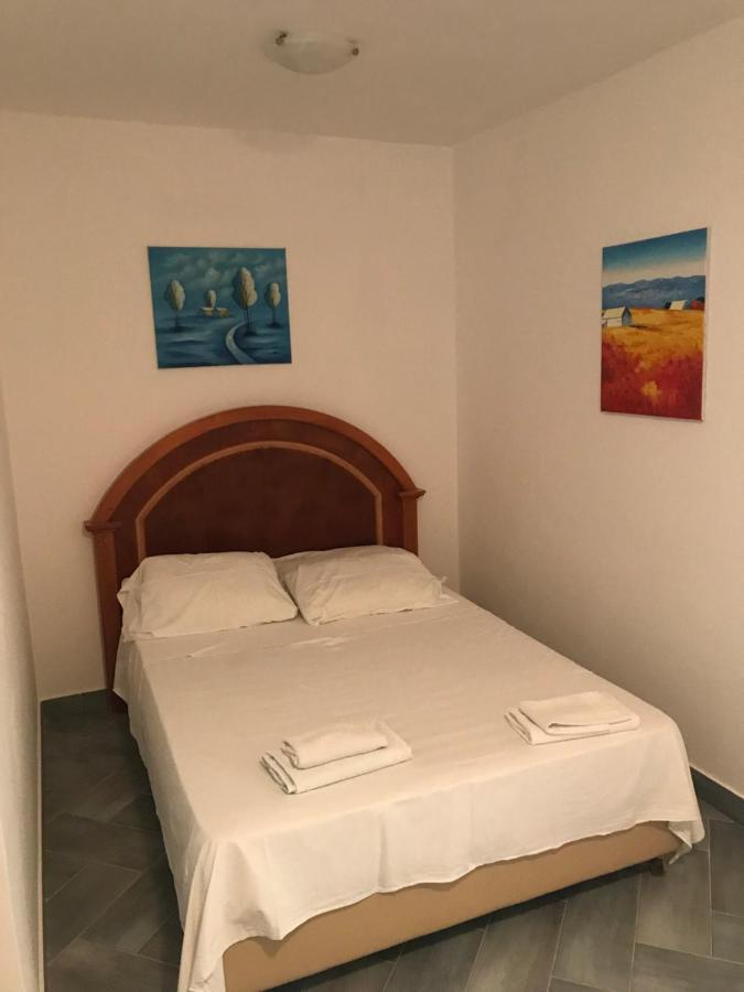Rooms Laura 메덜린 외부 사진