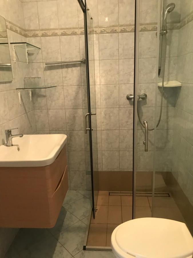Rooms Laura 메덜린 외부 사진