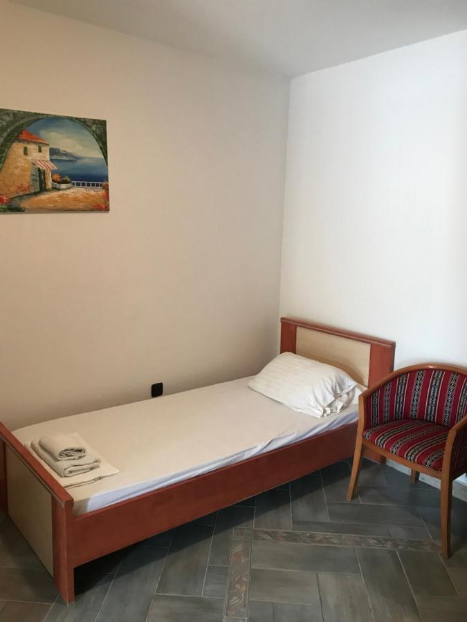 Rooms Laura 메덜린 외부 사진