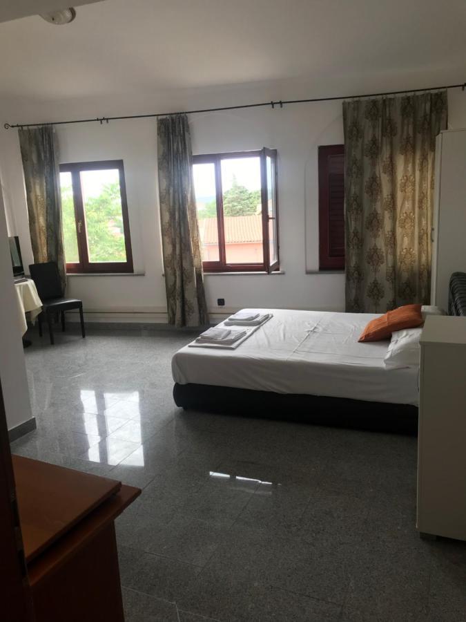 Rooms Laura 메덜린 외부 사진