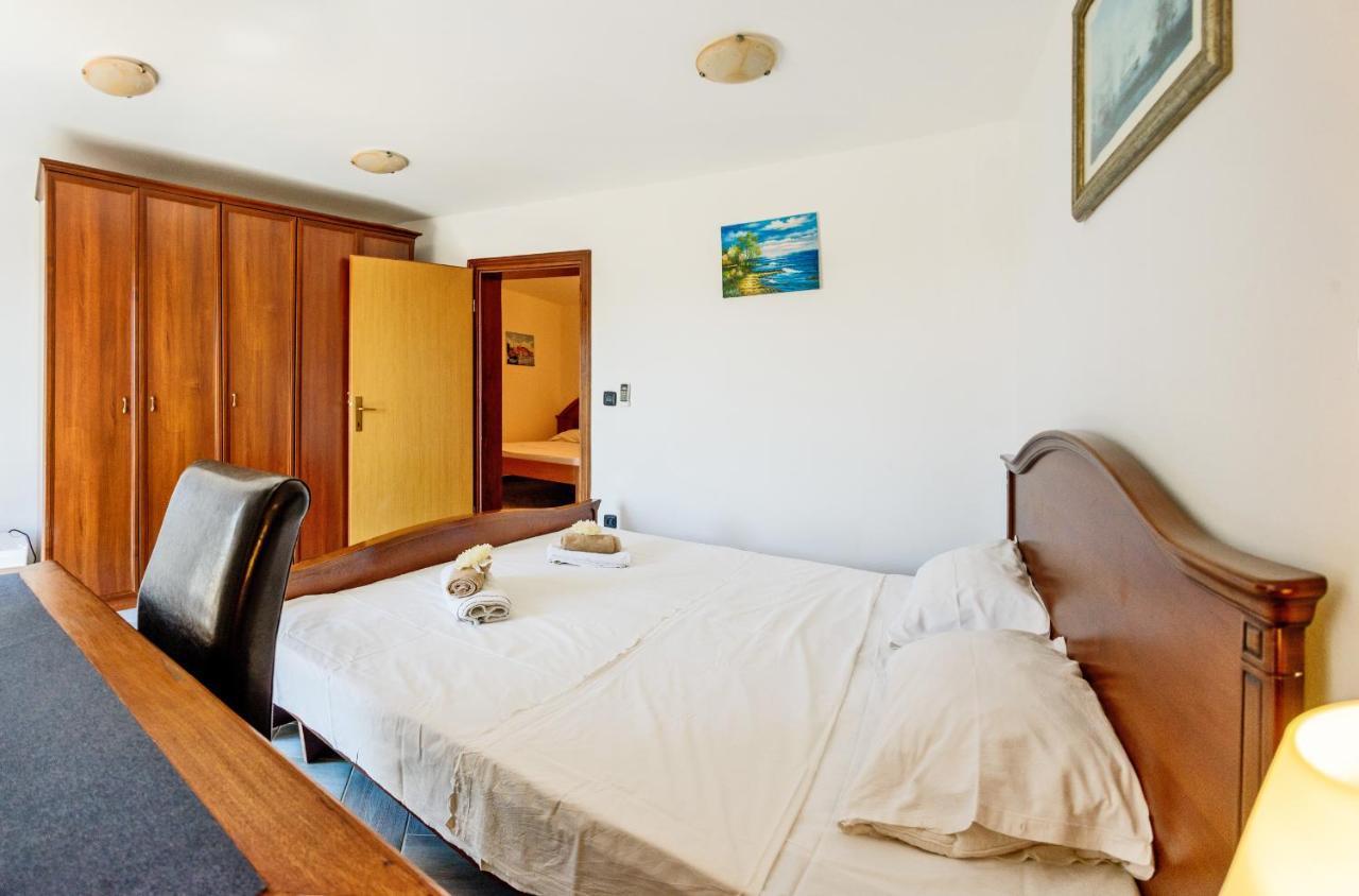 Rooms Laura 메덜린 외부 사진